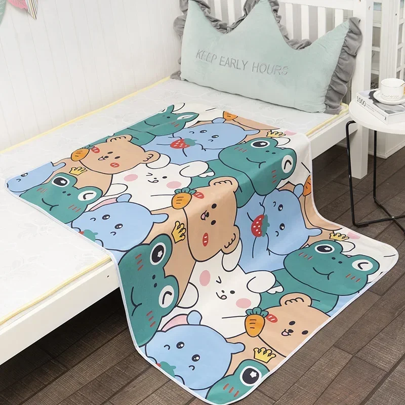Newborn Cartoon Urine Pad Port - Diaper Changing Mat avaliação e preço